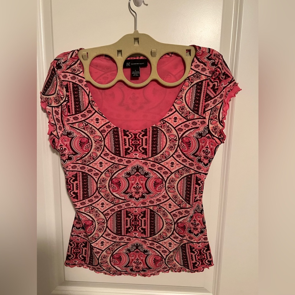 Lacy pink shirt